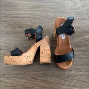Steve Madden Black Leather Platform Sandals